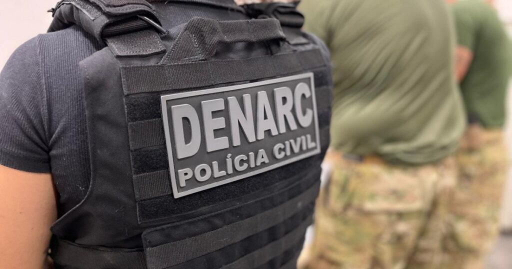 Polícia incinera uma tonelada de drogas apreendidas em Salvador e Feira de Santana