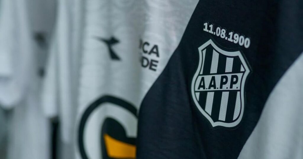 Ponte Preta teve primeiro jogador negro do futebol brasileiro, diz pesquisador