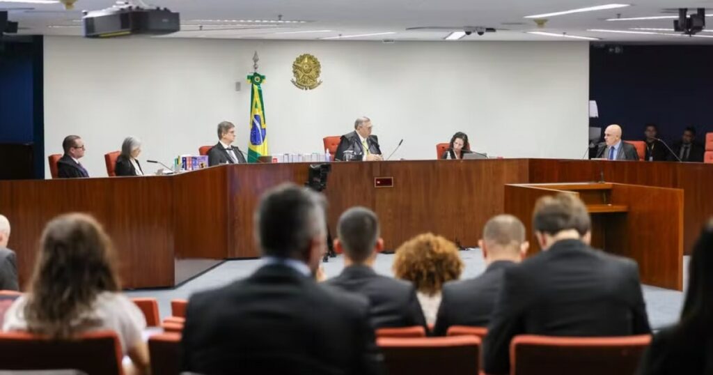 STF condena nove réus por tentativa de golpe ligada ao governo Bolsonaro em 2022