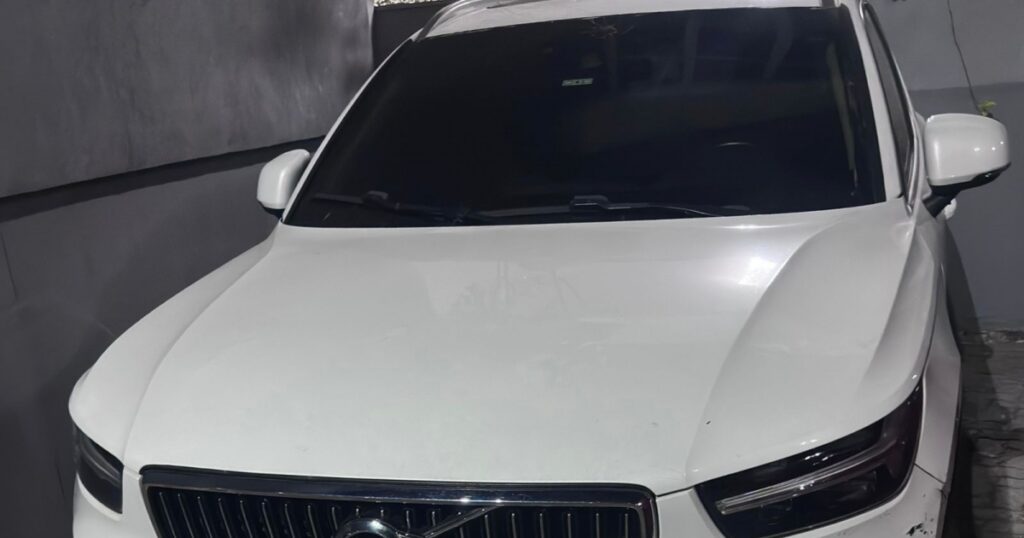 Traficante baiano é preso com carro de luxo em Lauro de Freitas após atuar em facção de São Paulo