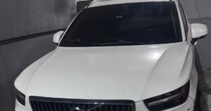 Traficante baiano é preso com carro de luxo em Lauro de Freitas após atuar em facção de São Paulo