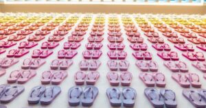 Alpargatas recupera perdas e supera valor de mercado após polêmica com campanha da Havaianas