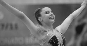 Campeã brasileira de ginástica rítmica, Isabelle Marciniak morre aos 18 anos