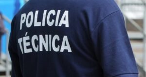 Corpo é encontrado em lona na Avenida Gal Costa, em Salvador