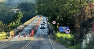 DNIT restringe tráfego de caminhões na ponte do Rio Jequitinhonha após descumprimento de regras