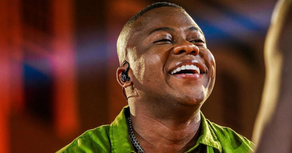 Escandurras critica mudanças em letras de músicas e expõe bastidores de canção criada para Carnaval de 2025