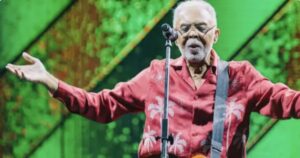 Gilberto Gil anuncia show em Salvador para ajudar na campanha 'Fica Gamboa'; saiba data