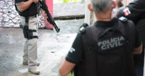 Polícia captura idoso foragido por crimes de estupro e abuso infantil em Riachão do Jacuípe