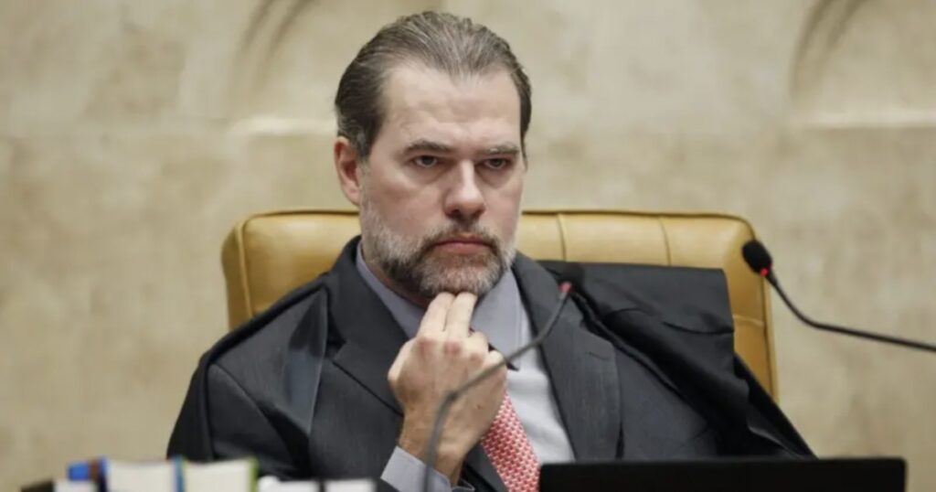 Cassino em resort vinculado a família de Dias Toffoli opera jogos de azar ilegais e atrai investigados do ministro