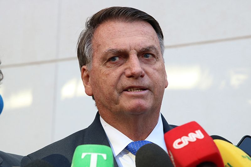 Ala do STF passa a defender domiciliar para Bolsonaro e vê ida à Papudinha como passo inicial
