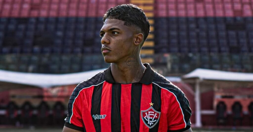 Atlético de Alagoinhas anuncia contratação por empréstimo do volante Wanderson Papaterra, ex-Vitória