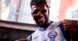 Bahia celebra 110 anos do samba em camisas especiais de Carnaval; confira