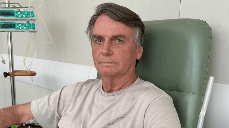Bolsonaro faz série de pedidos na prisão, de SmartTV a alimentação