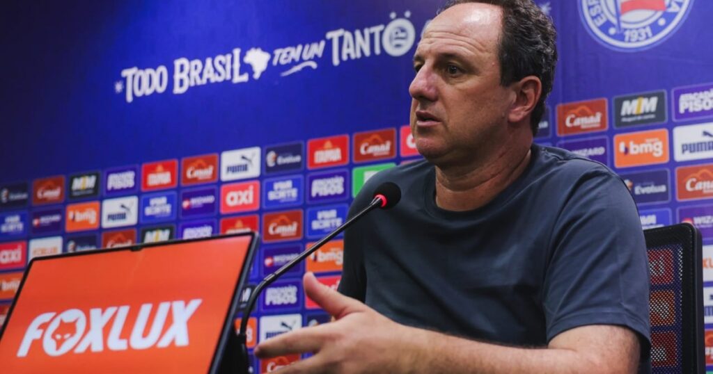 Ceni aponta ajustes físicos após goleada do Bahia, projeta Ba-Vi e estreia no Brasileirão