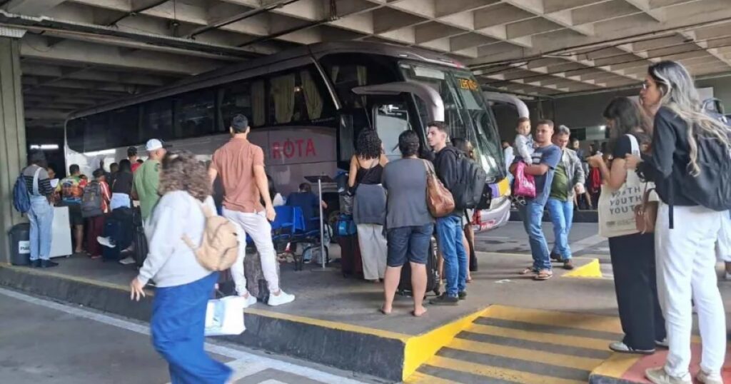 Consulta mostra que 73% são contra à mudança da rodoviária de cidade baiana