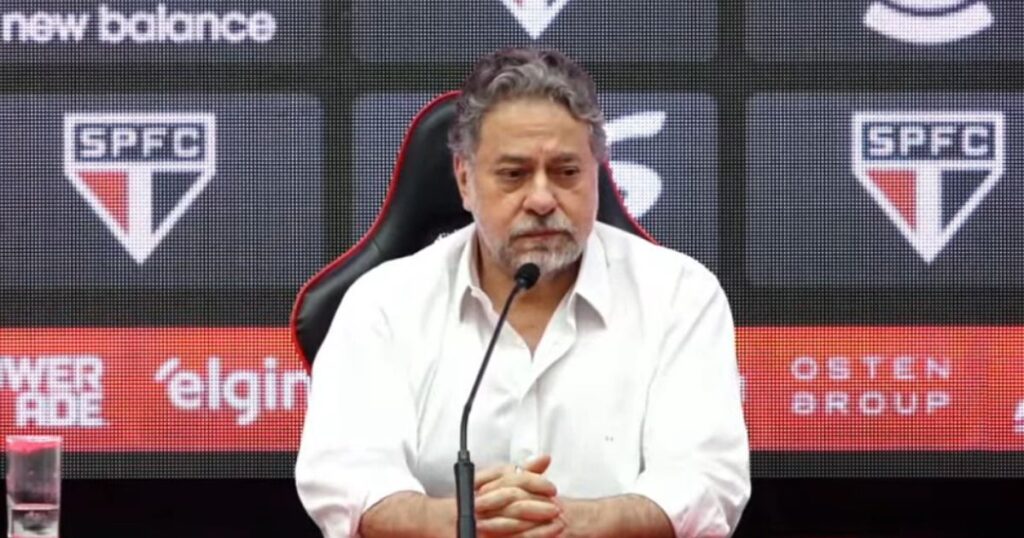 Julio Casares é afastado da presidência do São Paulo após aprovação de impeachment