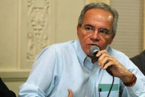 Justiça de SP envia a Toffoli ação contra Tanure por suspeita de conexão com caso Master