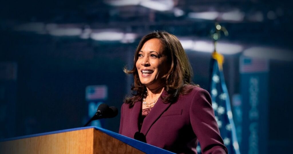 Kamala Harris chama Maduro de ditador, mas critica captura pelos EUA e diz que ação é ilegal e motivada por interesses no petróleo