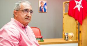 Migração de Isaac Carvalho para a base de Neto era “esperada” e seria “sobrevivência política”, avaliam lideranças