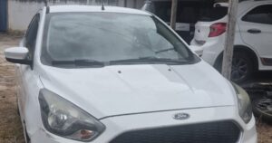 PM prende homem por receptação e adulteração de placa de automóvel no interior da Bahia