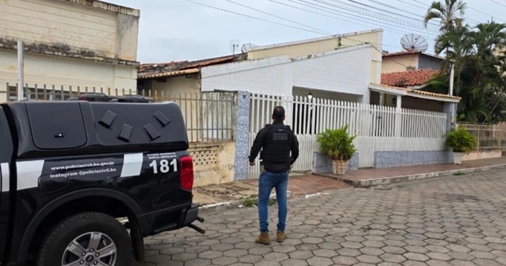 Polícia Civil prende suspeito de matar idoso durante Natal em Macaúbas; ação também apreende R$ 162 mil