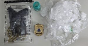 Polícia prende homem com arma de fogo de uso restrito no sudoeste da Bahia