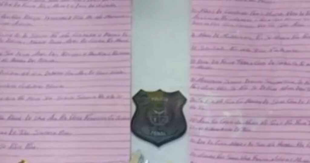 Revista em presídio da Bahia apreende suposto manual de facção com regras de conduta e punições para detentos