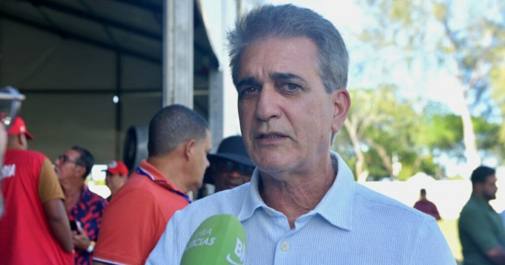 Robinson Almeida projeta crescimento do PT e aposta em 11 cadeiras na AL-BA em 2026