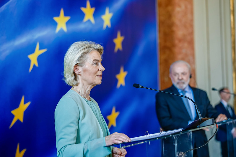 Sem Lula, Mercosul e União Europeia assinam acordo histórico de livre comércio neste sábado