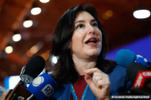 Simone Tebet confirma saída do governo em março: “Coloquei meu destino nas mãos de Lula”