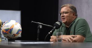 Thiago Mastroianni conta bastidores da final do Baianão 2013 entre Bahia e Vitória: "Em cinco minutos, o sinal sumiu"