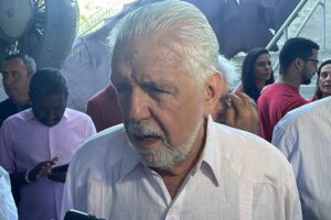 Wagner alfineta Bruno Reis e diz que “Salvador hoje anda por conta do governo do Estado”