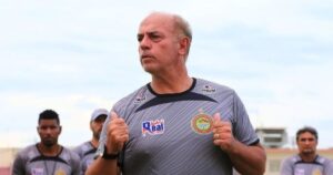 Juazeirense aposta em velho conhecido e confirma Carlos Rabelo para a sequência do Baianão