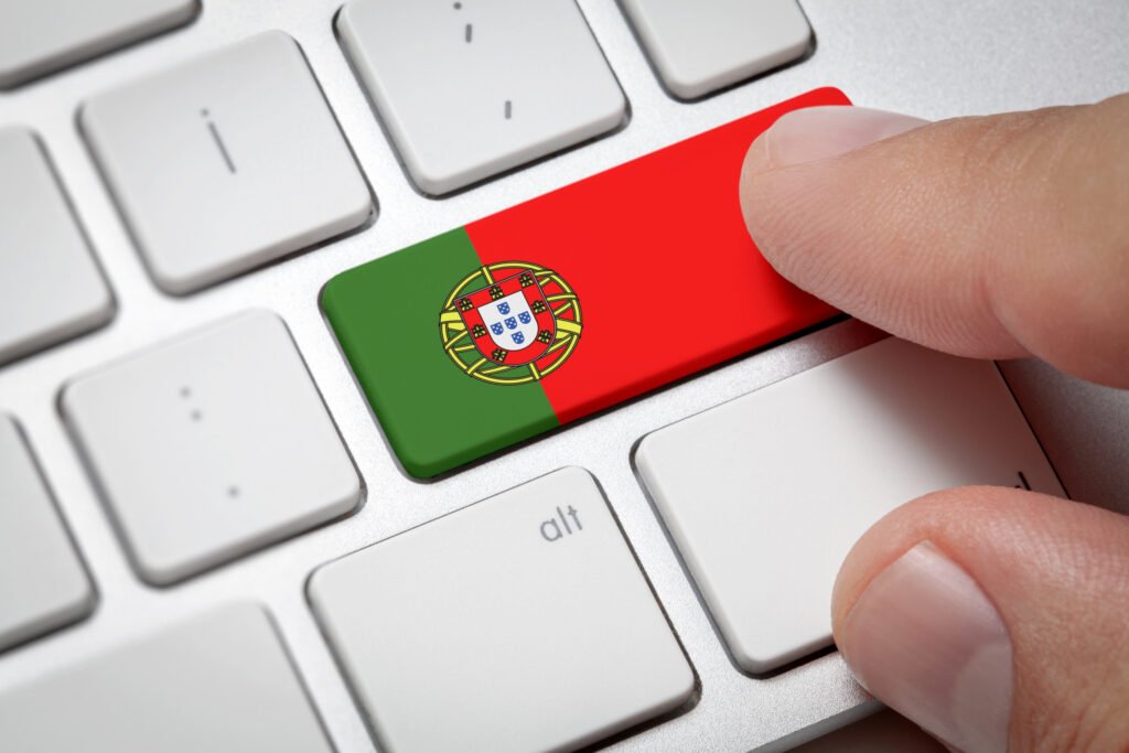 Mais um! Portugal aprova restrição de redes sociais para menores de 16 anos