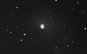 Cometa criovulcânico assume forma espiral após explodir