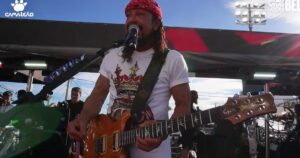 Bell se revolta com spray de pimenta no meio de foliões: "um idiota, tem que ser preso"