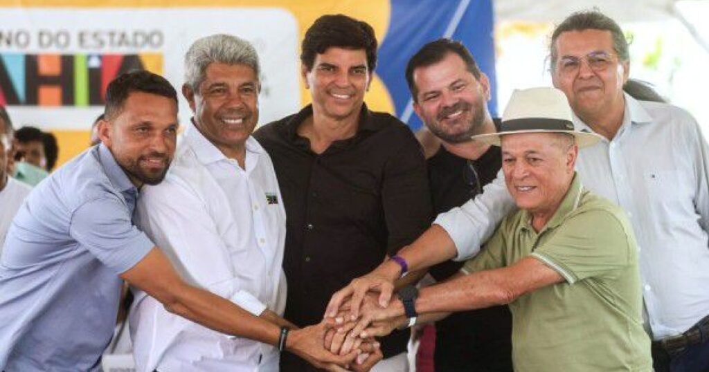 Cláudio Cajado se aproxima do PSD em articulação com Wagner e pode sair do PP; entenda movimento