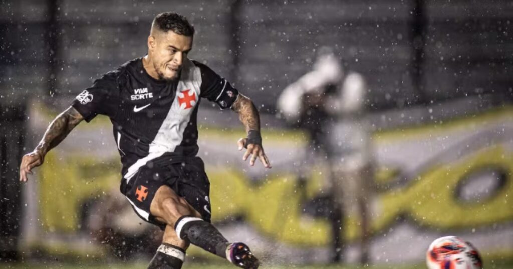 Coutinho decide deixar o Vasco e comunica rescisão à diretoria
