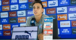 “Dá pra caramba”: Yanne exalta postura do Bahia contra Cruzeiro e cobra foco após sofrer gols