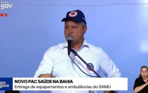 Em evento com Lula, Rui Costa deixa discussão sobre a chapa ao Senado de lado e exalta entregas das gestões petistas na Bahia e no Brasil 