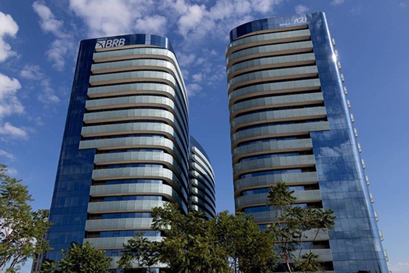 Federalização do BRB começa a ser discutida entre banqueiros e executivos como possível saída para estatal