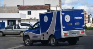 Homem morre após ser atropelado por van perto de Vitória da Conquista; motorista fugiu