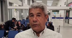 Jerônimo Rodrigues embarca para Ásia e cumpre agenda internacional voltada a parcerias na área da saúde