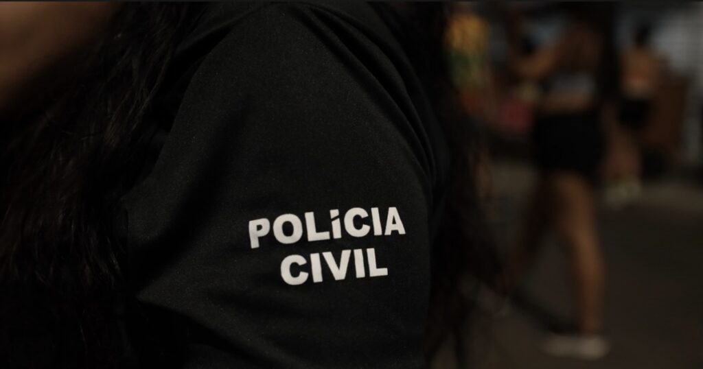 Jovem é preso suspeito de receptação de celular furtado no Centro de Salvador