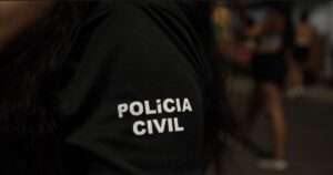 Jovem é preso suspeito de receptação de celular furtado no Centro de Salvador