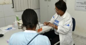 Prefeitura convoca 75 profissionais em nova chamada de concurso de Saúde; total chega a 155 em 2026