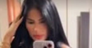 Mulher é assassinada a tiros na Bahia enquanto chegava em casa