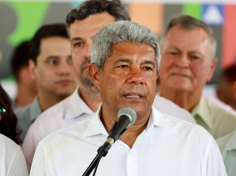 À espera de parecer da PGE, Jerônimo não descarta rever contrato do Credcesta com Banco Master