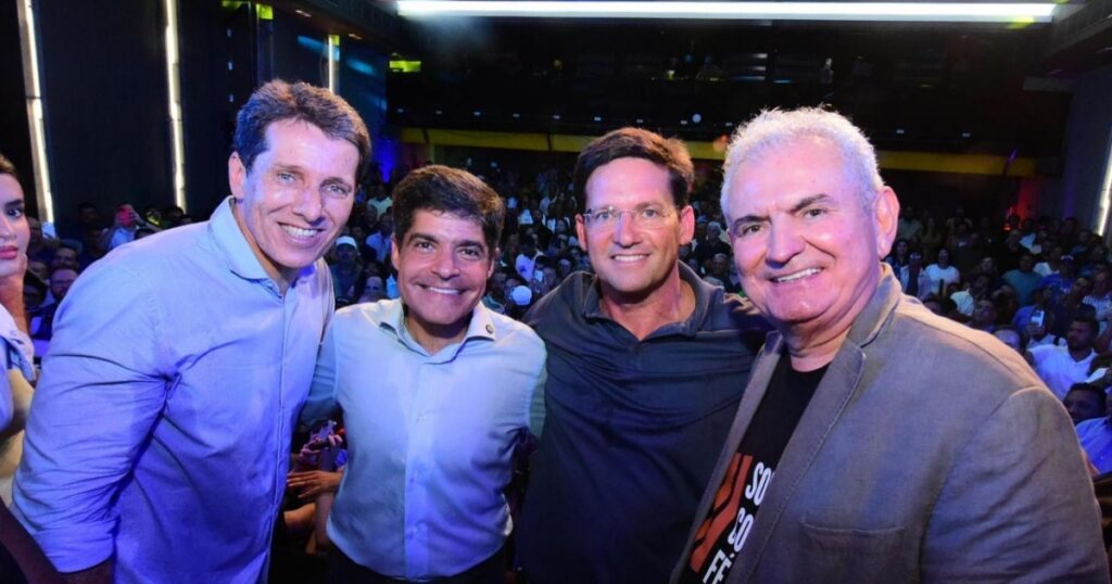 ACM Neto define chapa e lança pré-candidatura ao governo em Feira de Santana