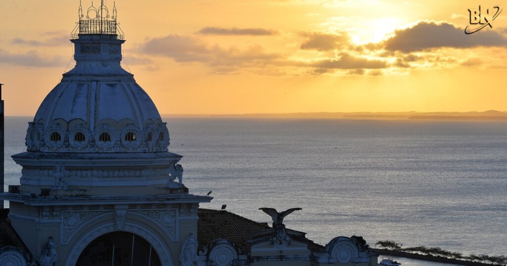 Após final de semana de chuva intensa, tempo em Salvador deve melhorar gradualmente a partir desta segunda